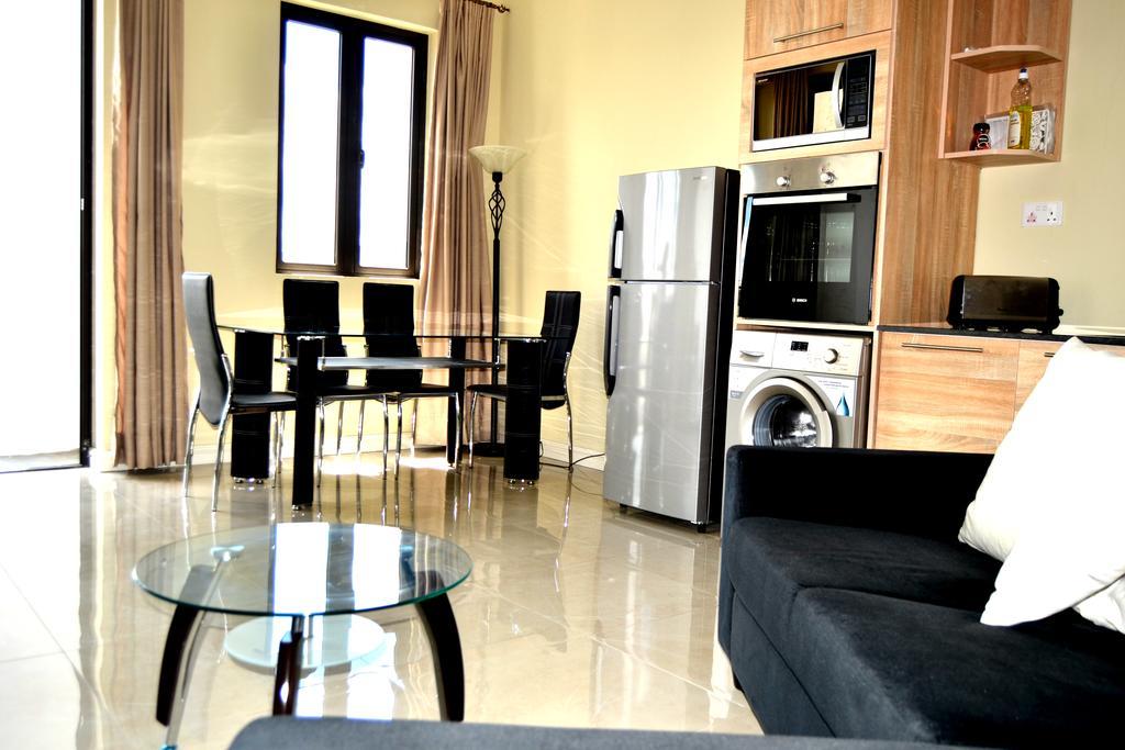Flic En Flac Beach Penthouse エクステリア 写真